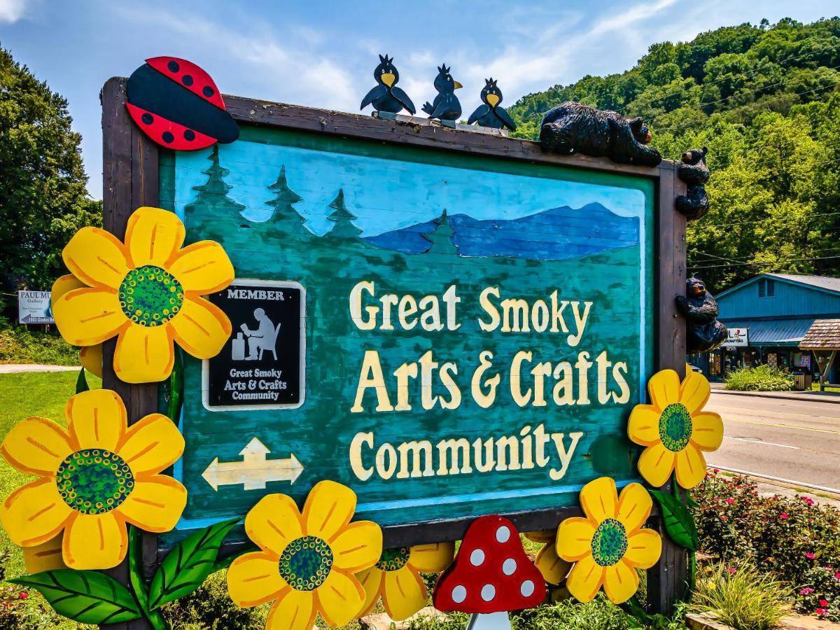 Villa Bearly Gnomey à Gatlinburg Extérieur photo